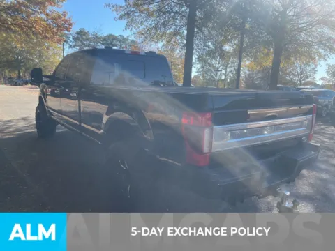 More photos of 2022 Ford F-250SD Platinum at ALM Ford Marietta, GA