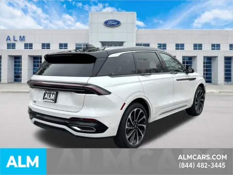 More photos of 2024 Lincoln Nautilus Black Label at ALM Ford Marietta, GA