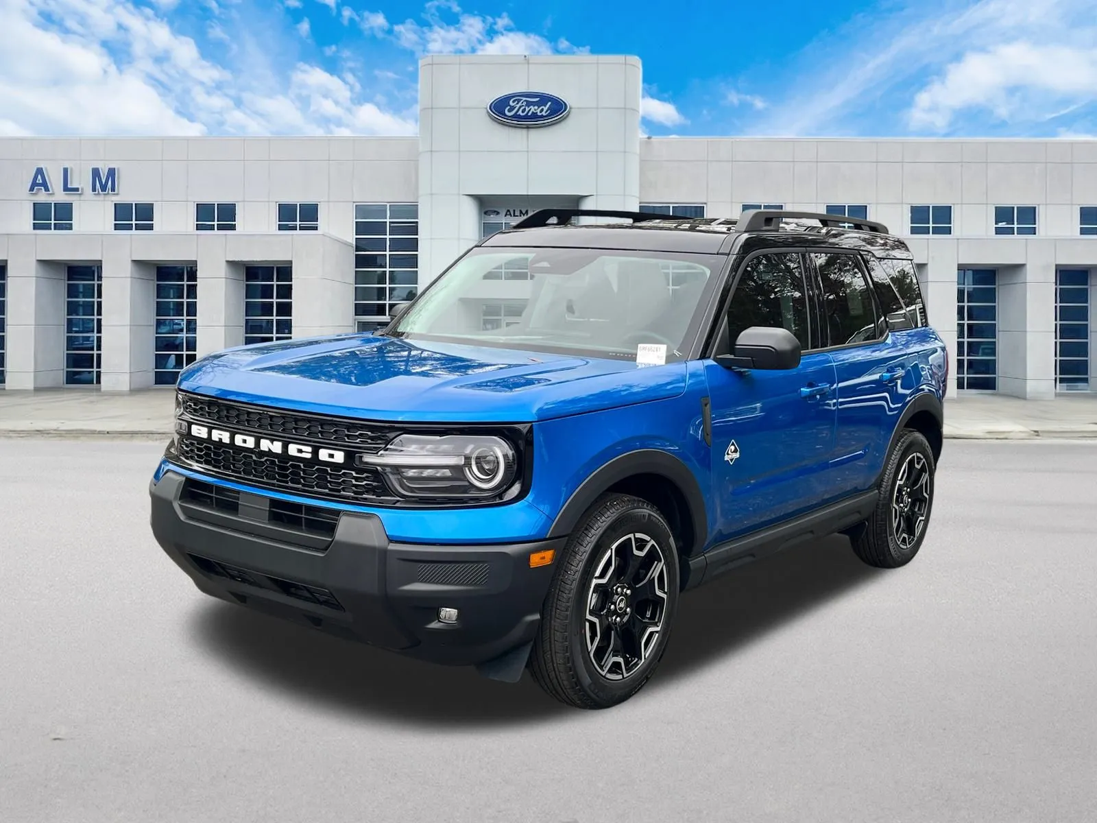 2025 Ford Bronco Sport Outer Banks's photo