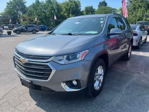 Photos of 2021 Chevrolet Traverse LT for sale in Tipton, IN at Tipton Ford
