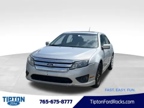 Silver 2010 Ford Fusion SE for sale in Tipton, IN