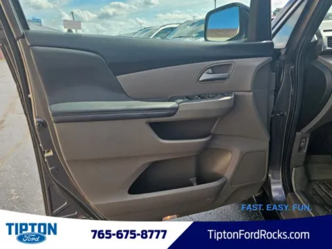 More photos of 2012 Honda Odyssey EX-L at Tipton Ford, IN