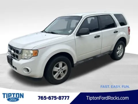 White 2010 Ford Escape XLS for sale in Tipton, IN