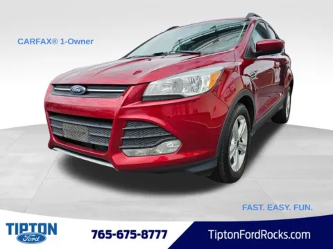 Red 2014 Ford Escape SE for sale in Tipton, IN