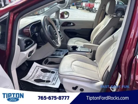 Another view of 2019 Chrysler Pacifica Limited for sale in Tipton, IN at Tipton Ford