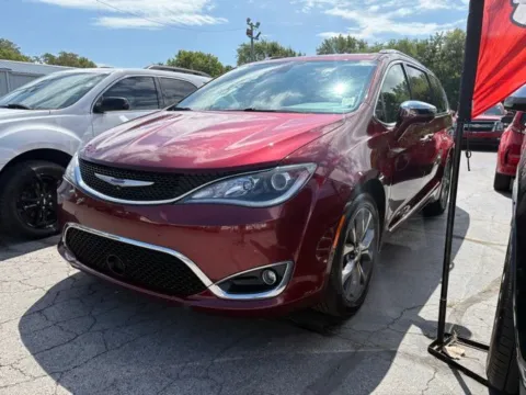 Another view of 2019 Chrysler Pacifica Limited for sale in Tipton, IN at Tipton Ford