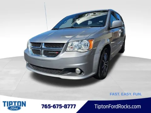 Silver 2017 Dodge Grand Caravan SXT for sale in Tipton, IN