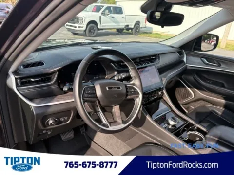 More photos of 2022 Jeep Grand Cherokee L Limited at Tipton Ford, IN