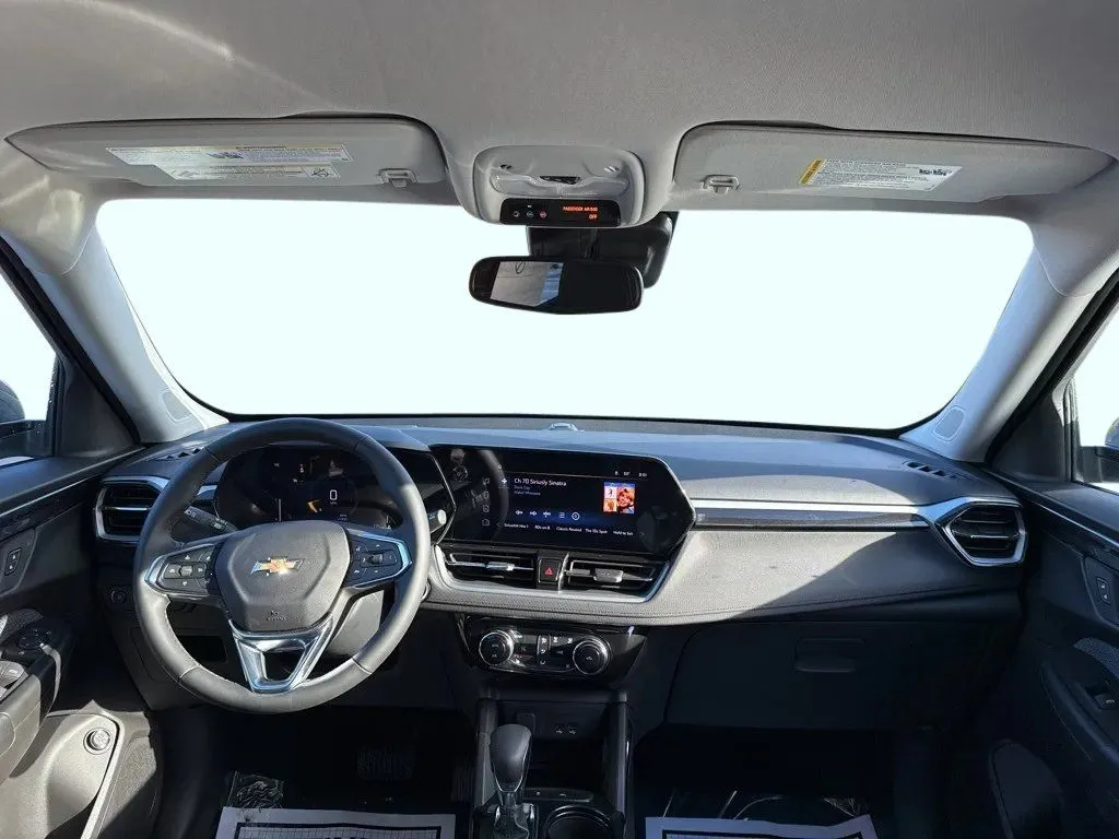 2025 Chevrolet Trailblazer LT - Photo 30