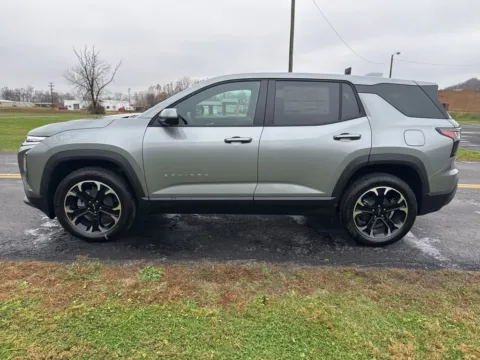 More photos of 2026 Chevrolet Equinox LT at Hometown Chevrolet, OH