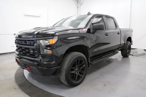 Another view of 2022 Chevrolet Silverado 1500 Custom Trail Boss for sale in Waverly, OH at Hometown Chevrolet
