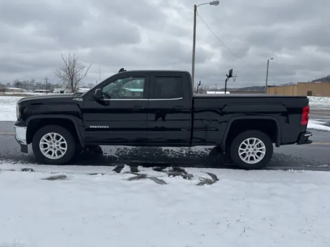 More photos of 2018 GMC Sierra 1500 SLE at Hometown Chevrolet, OH