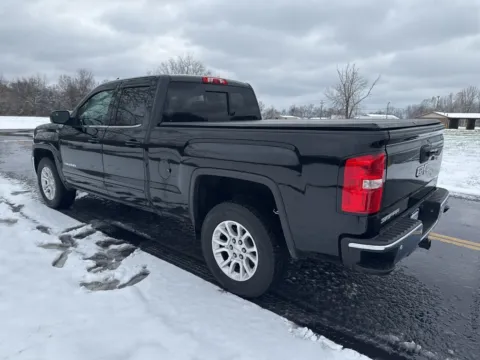 More photos of 2018 GMC Sierra 1500 SLE at Hometown Chevrolet, OH