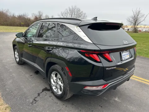 More photos of 2024 Hyundai Tucson SEL at Hometown Chevrolet, OH