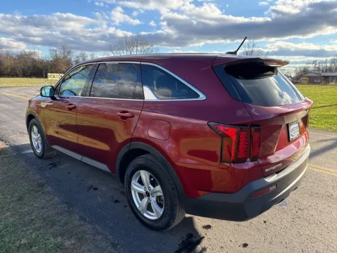 More photos of 2023 Kia Sorento LX at Hometown Chevrolet, OH