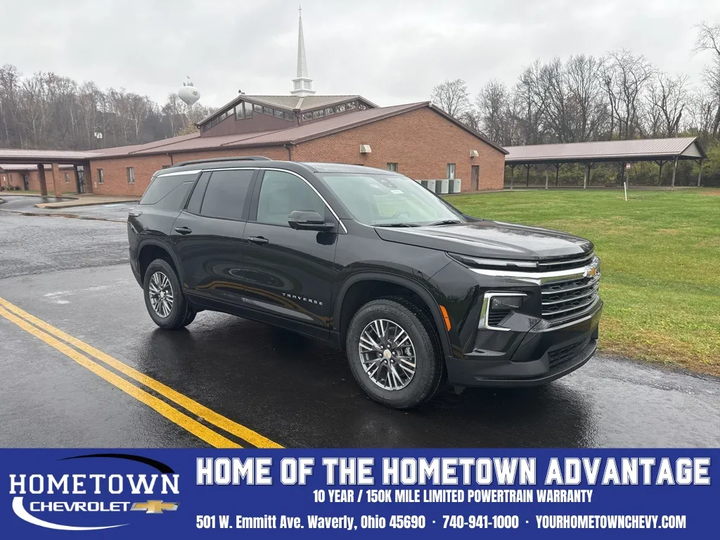 2026 Chevrolet Traverse LT's photo