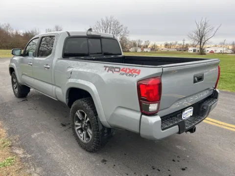 More photos of 2018 Toyota Tacoma TRD Sport at Hometown Chevrolet, OH