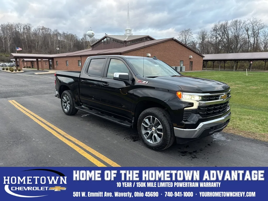 Black 2026 Chevrolet Silverado 1500 LT for sale in Waverly, OH