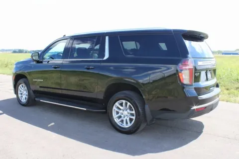 More photos of 2023 Chevrolet Suburban LS at Hometown Chevrolet, OH