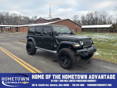 Black 2019 Jeep Wrangler Unlimited Sahara for sale in Waverly, OH
