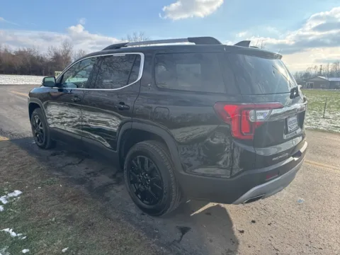 More photos of 2023 GMC Acadia SLT at Hometown Chevrolet, OH