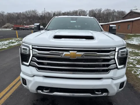 Photos of 2024 Chevrolet Silverado 3500HD High Country for sale in Waverly, OH at Hometown Chevrolet