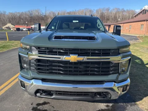 Photos of 2026 Chevrolet Silverado 2500HD LT for sale in Waverly, OH at Hometown Chevrolet