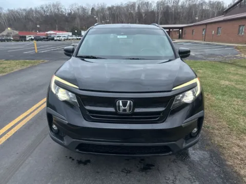 Photos of 2022 Honda Pilot TrailSport for sale in Waverly, OH at Hometown Chevrolet