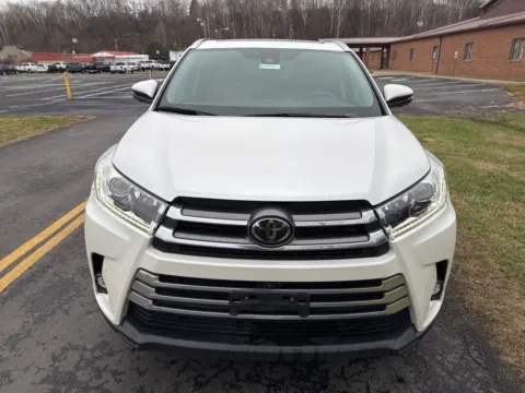Photos of 2019 Toyota Highlander Limited for sale in Waverly, OH at Hometown Chevrolet