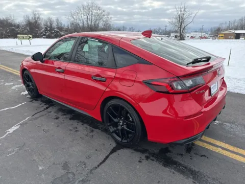 More photos of 2022 Honda Civic Sport at Hometown Chevrolet, OH