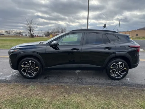 More photos of 2024 Chevrolet Trax 2RS at Hometown Chevrolet, OH