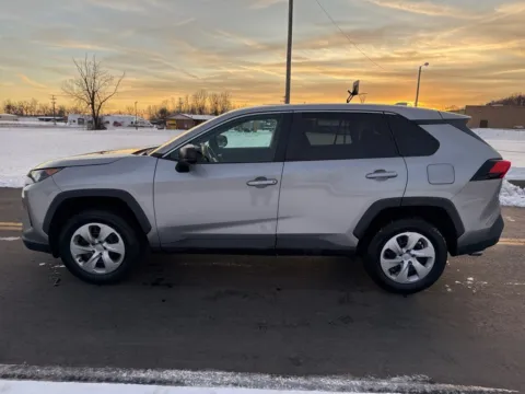 More photos of 2022 Toyota RAV4 LE at Hometown Chevrolet, OH