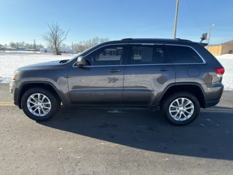 More photos of 2021 Jeep Grand Cherokee Laredo E at Hometown Chevrolet, OH