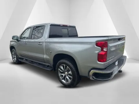 More photos of 2026 Chevrolet Silverado 1500 LT at Hometown Chevrolet, OH