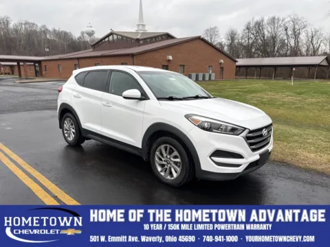 White 2017 Hyundai Tucson SE for sale in Waverly, OH