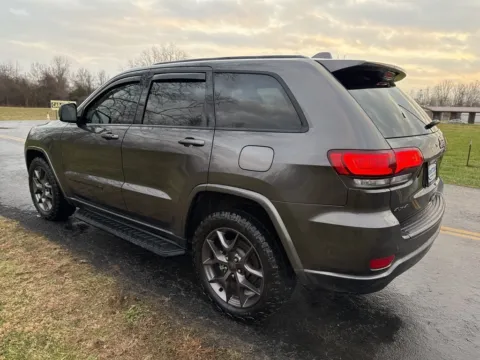 More photos of 2021 Jeep Grand Cherokee 80th Anniversary Edition at Hometown Chevrolet, OH