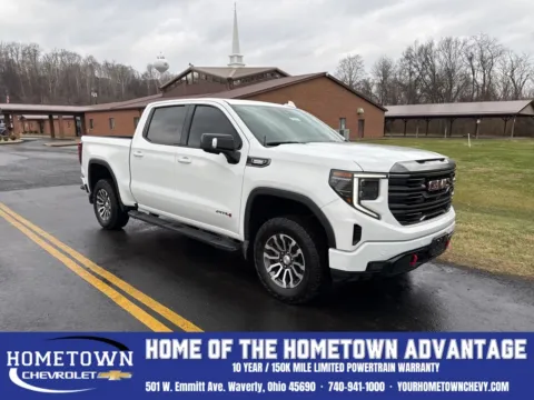 White 2023 GMC Sierra 1500 AT4 for sale in Waverly, OH