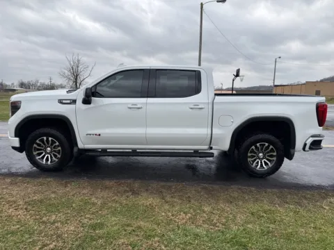 More photos of 2023 GMC Sierra 1500 AT4 at Hometown Chevrolet, OH