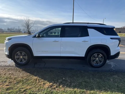 More photos of 2026 Chevrolet Traverse LT at Hometown Chevrolet, OH