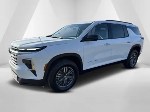 Another view of 2026 Chevrolet Traverse LT for sale in Waverly, OH at Hometown Chevrolet