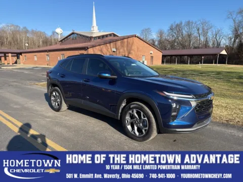 Blue 2024 Chevrolet Trax LT for sale in Waverly, OH