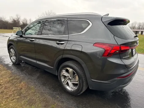 More photos of 2023 Hyundai Santa Fe SEL at Hometown Chevrolet, OH
