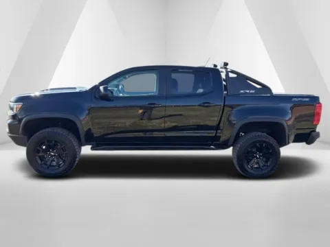 More photos of 2022 Chevrolet Colorado ZR2 at Hometown Chevrolet, OH