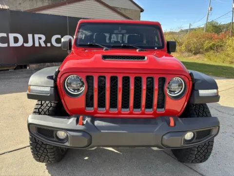 Photos of 2023 Jeep Gladiator Mojave for sale in Waverly, OH at Hometown Chevrolet
