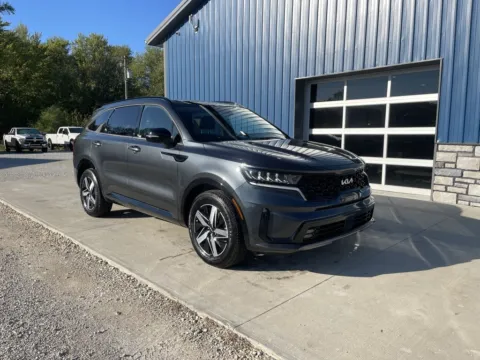 Gray 2022 Kia Sorento EX for sale in Waverly, OH