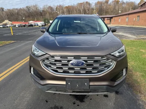 Photos of 2019 Ford Edge Titanium for sale in Waverly, OH at Hometown Chevrolet