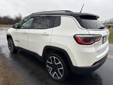More photos of 2020 Jeep Compass Limited at Hometown Chevrolet, OH