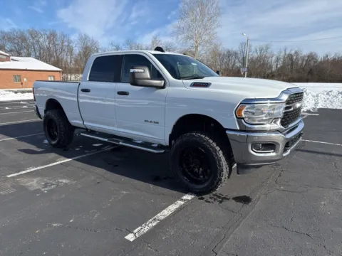 White 2024 Ram 2500 Big Horn for sale in Waverly, OH