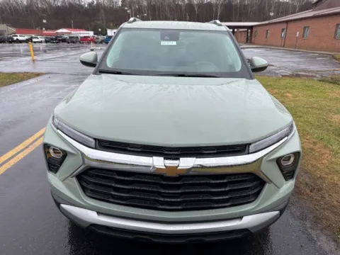 Photos of 2026 Chevrolet TrailBlazer LT for sale in Waverly, OH at Hometown Chevrolet