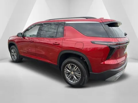 More photos of 2026 Chevrolet Traverse LT at Hometown Chevrolet, OH